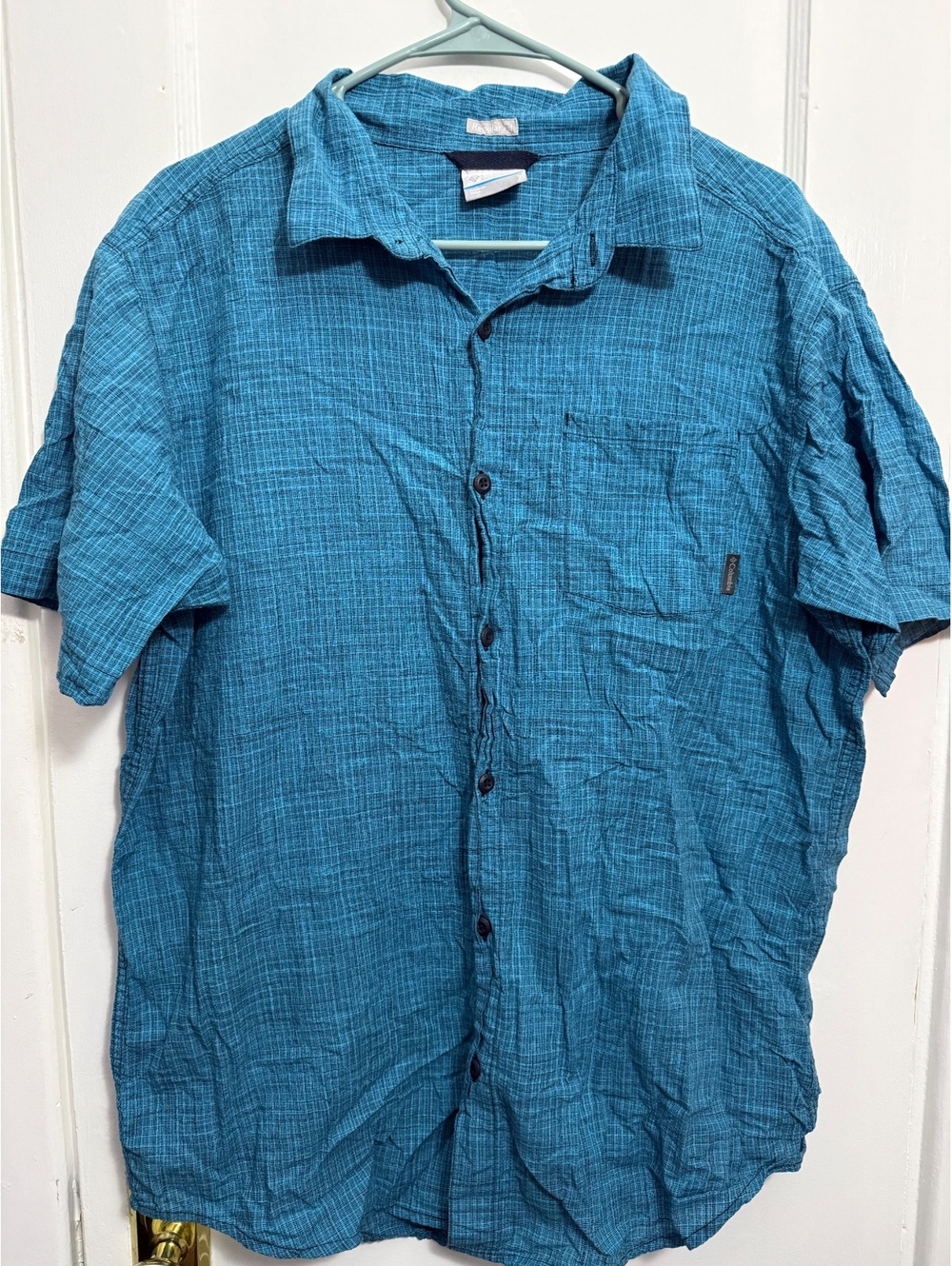 Columbia Sportswear Company Men's Regular Fit Short Sleeve Button-Up Shirt Blue